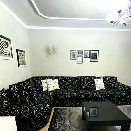Apartment Veranda *